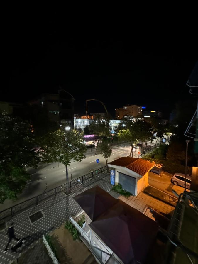 Altair Apartment Тирана Экстерьер фото